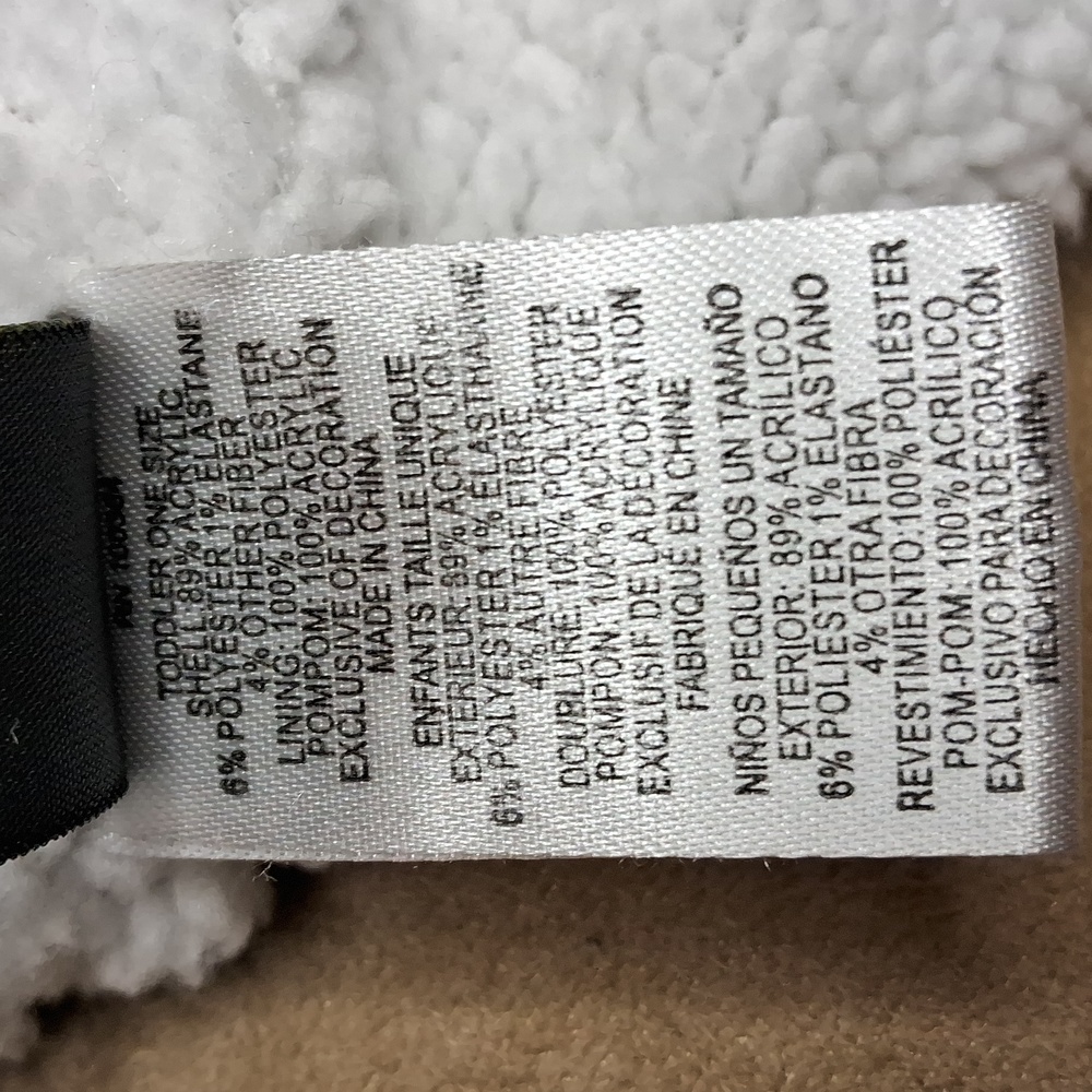 Nike and John Deere boys toddler beanie hats - Picture 5 of 7